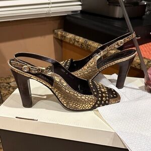 Elegant Cindy Says Couture Gold and Brown Women's Heels